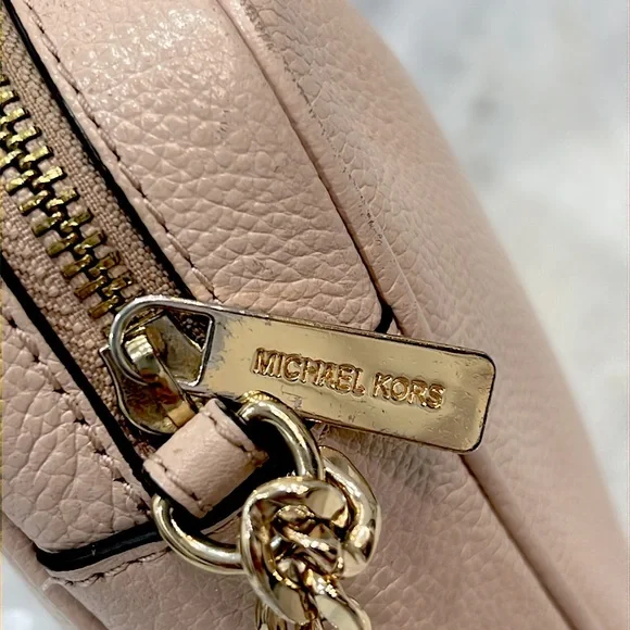 Michael Kors Blush Pebbled Leather Chain Detail Crossbody Bag - Picture 8 of 16
